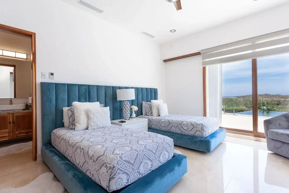 Gorgeous estate in Puerto Los Cabos golf and beach community