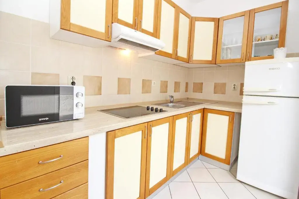 Apartments Limun Zarok