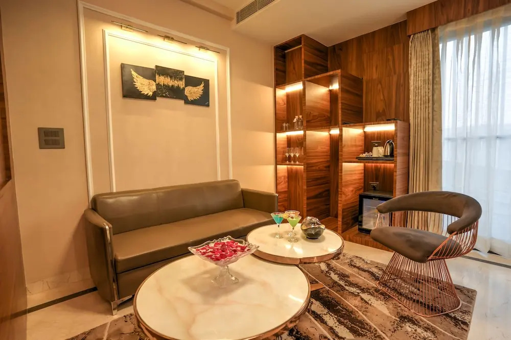 Hotel Rj