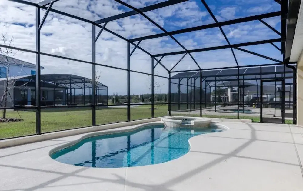Luxury 5 bedroom suites just 10 minutes from Disne