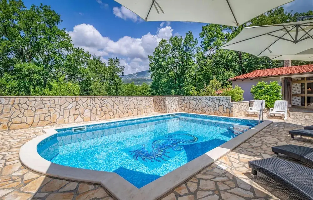 Beautiful Home in Jadranovo With Wifi and 3 Bedrooms