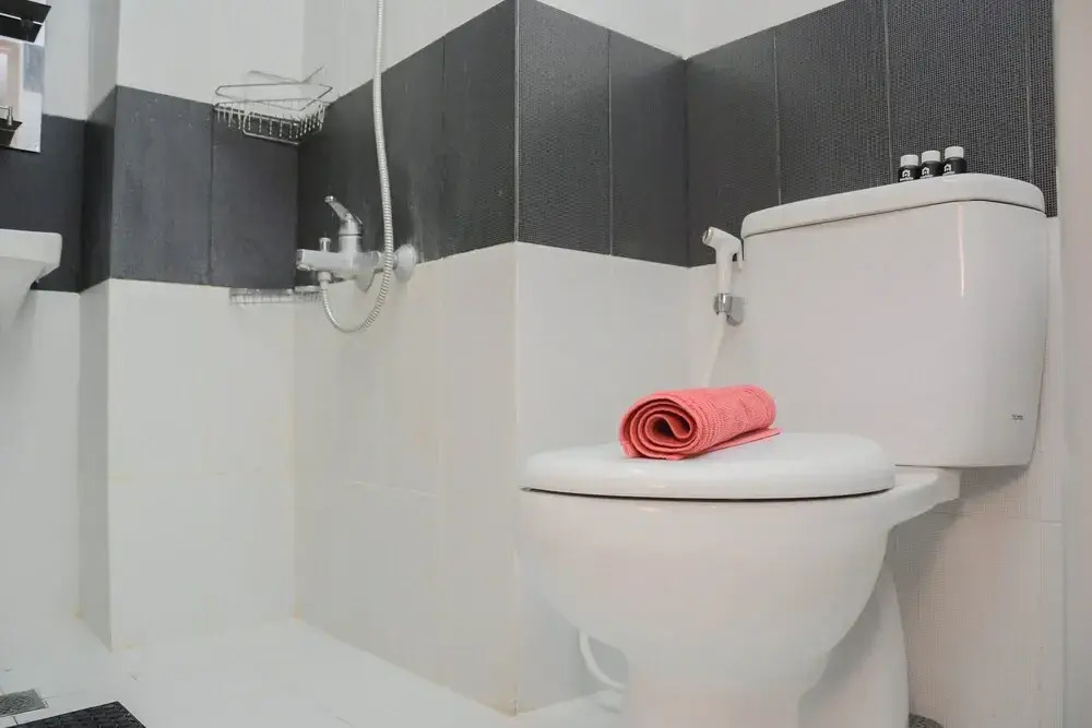 Warm and Modern Cozy 2BR @ Cinere Bellevue Apartment