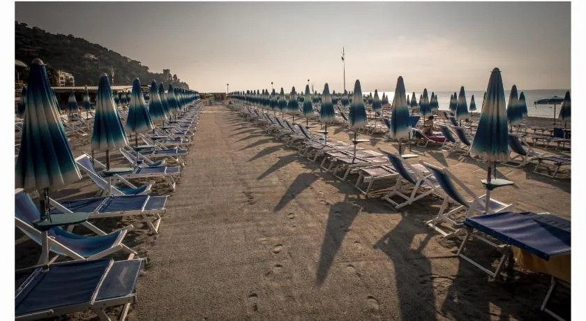 Lido Resort