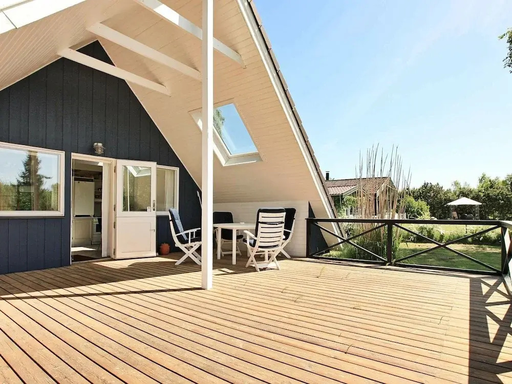 Pleasant Holiday Home in Rødby With Terrace