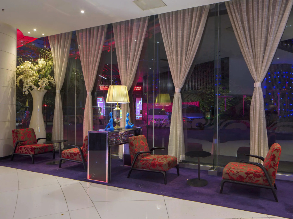 Paco Business Hotel Guangzhou Baiyun Road Branch