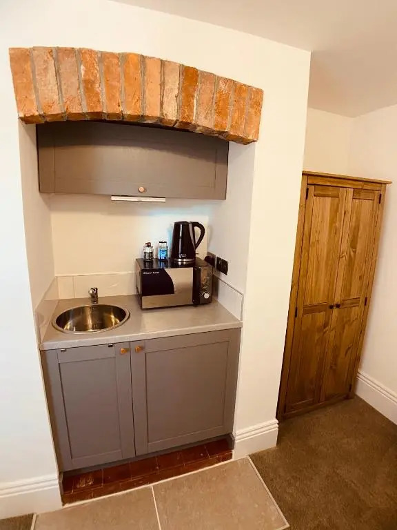 Self Contained Guest Suite 1 - Weymouth