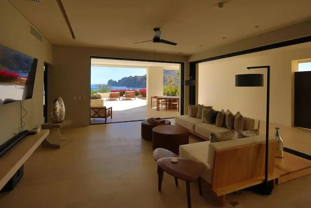 Veranda Santorini 3BDR At The Famous Medano Beach And Steps Away From The Marina