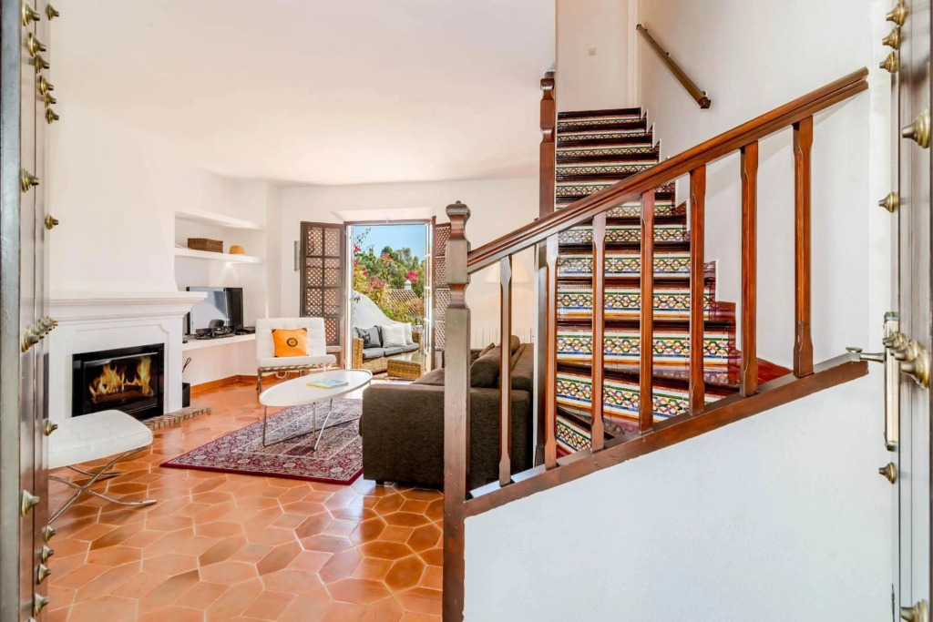 EN- Cozy Andalusian style townhouse in Marbella