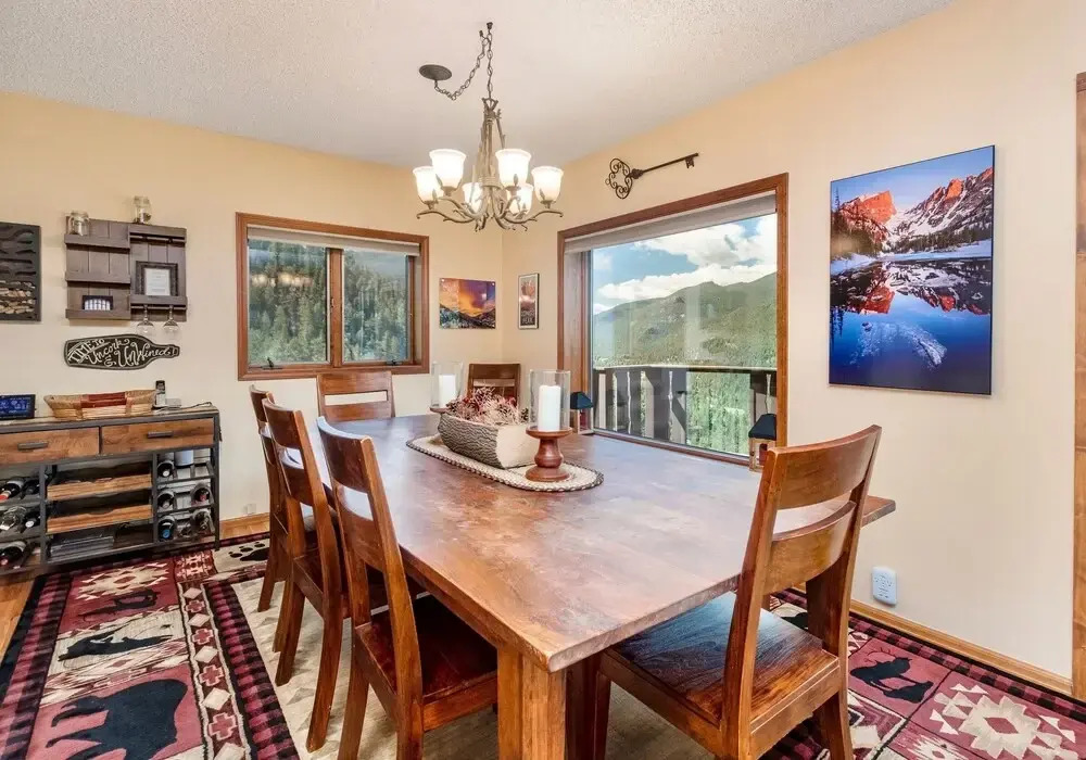 Divine Luxury Vacation At Windcliff 3 Bedroom Home by RedAwning