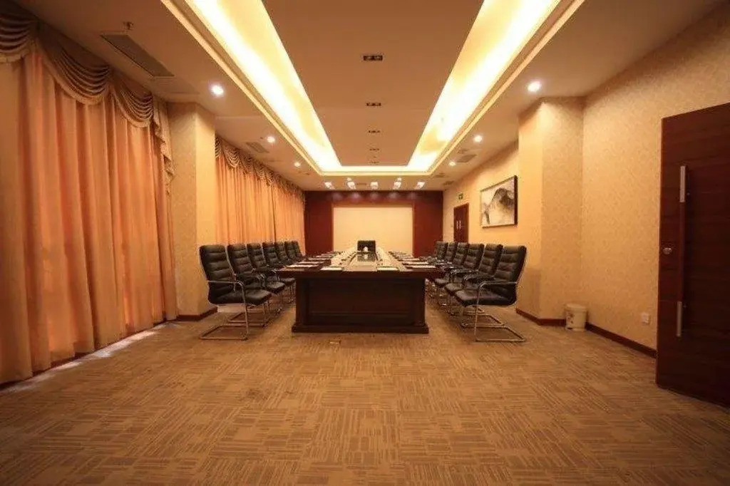 Longyan Wuping Zijin Hotel
