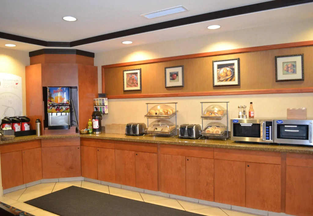 Fairfield Inn & Suites by Marriott Kelowna