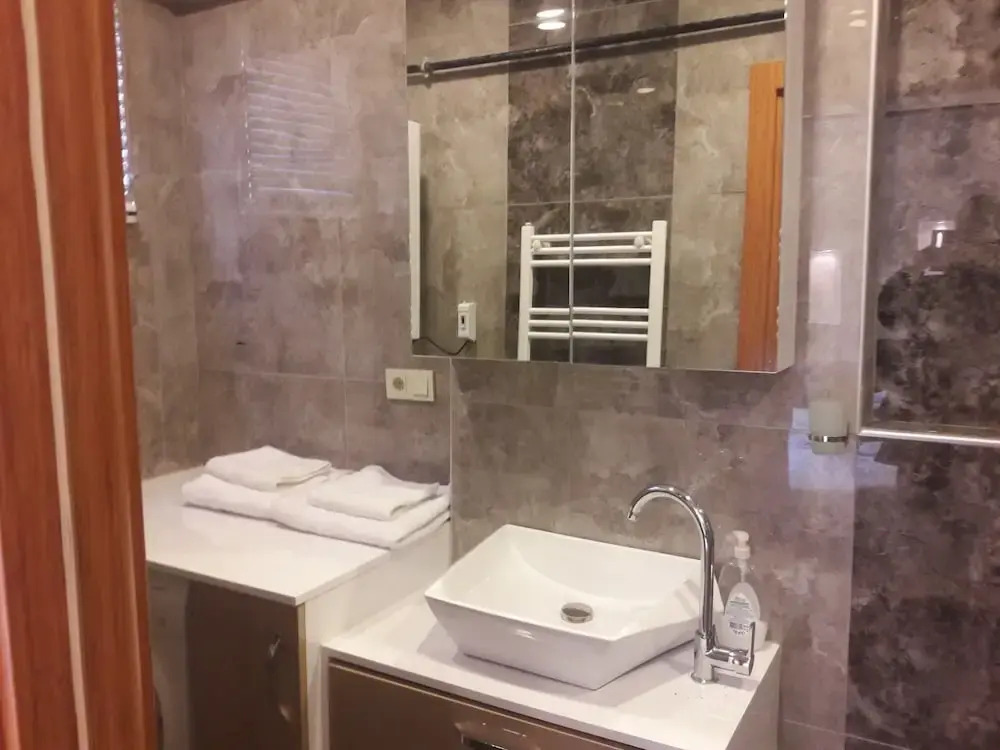 Ninve Apartments