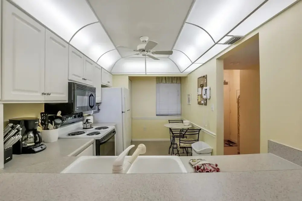 Seaview Condo #57159