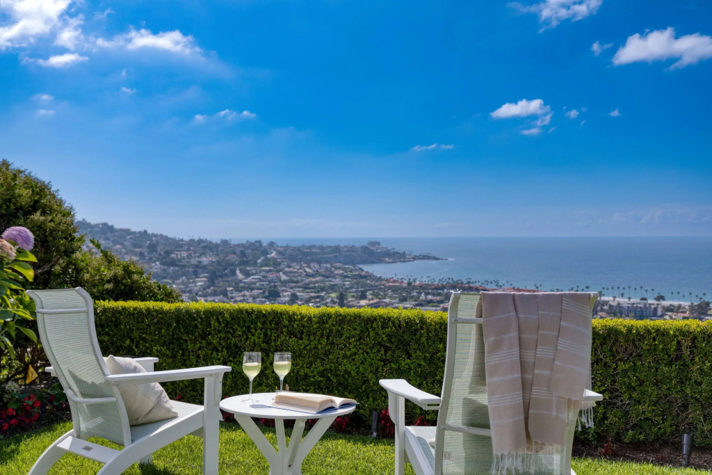Cove Watch by Avantstay A+ Views w/ Private Pool