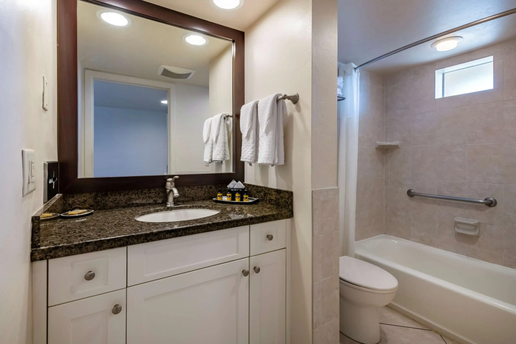 Best Western Plus Beach Resort