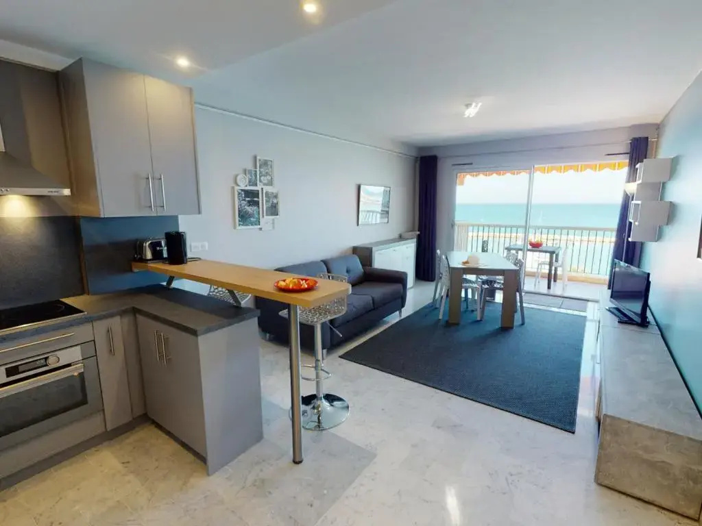 Appartement Menton, 2 pièces, 4 personnes - FR-1-196-293