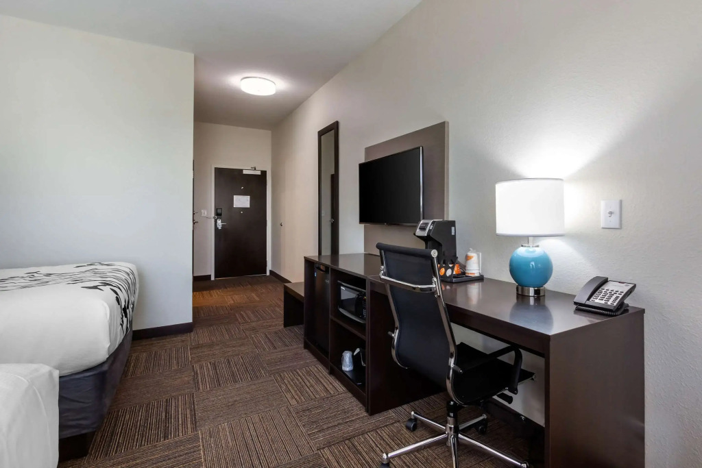 Sleep Inn & Suites Tampa South