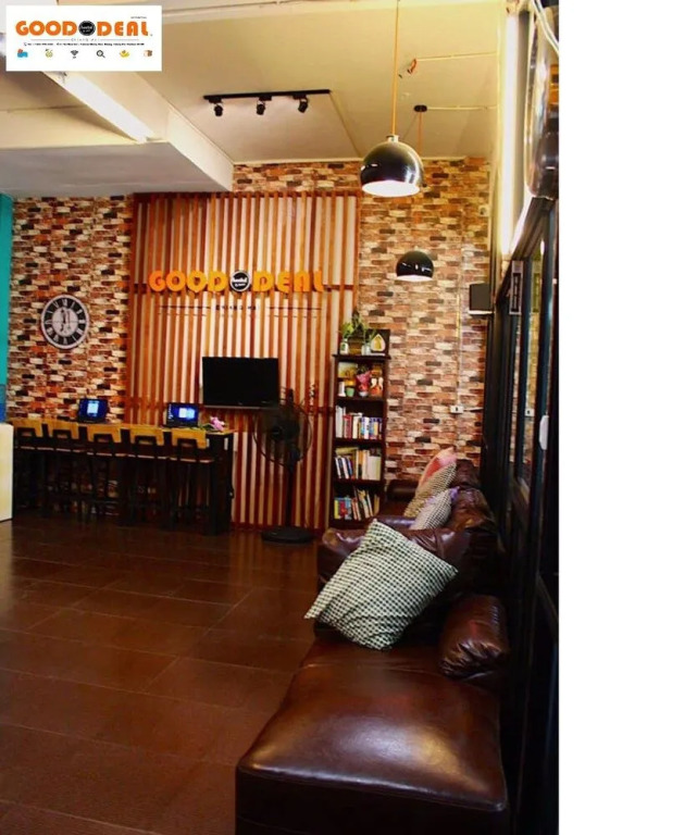 Good Deal Hostel
