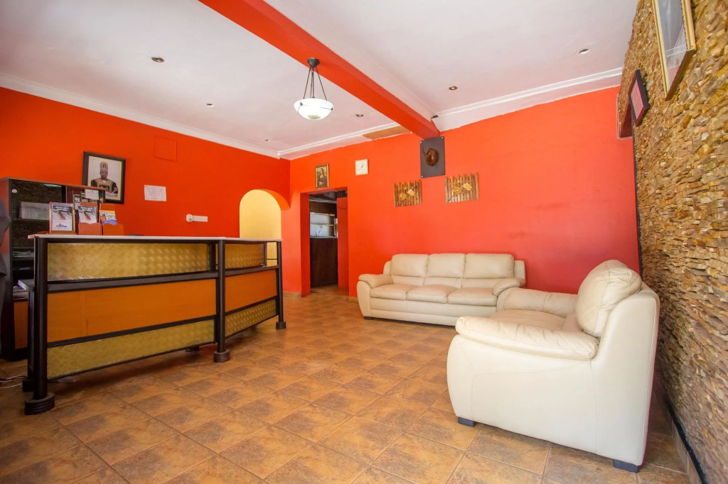 Jinja Safari Hotel