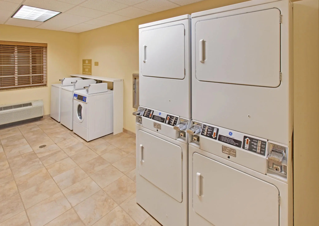 Candlewood Suites Williston by IHG
