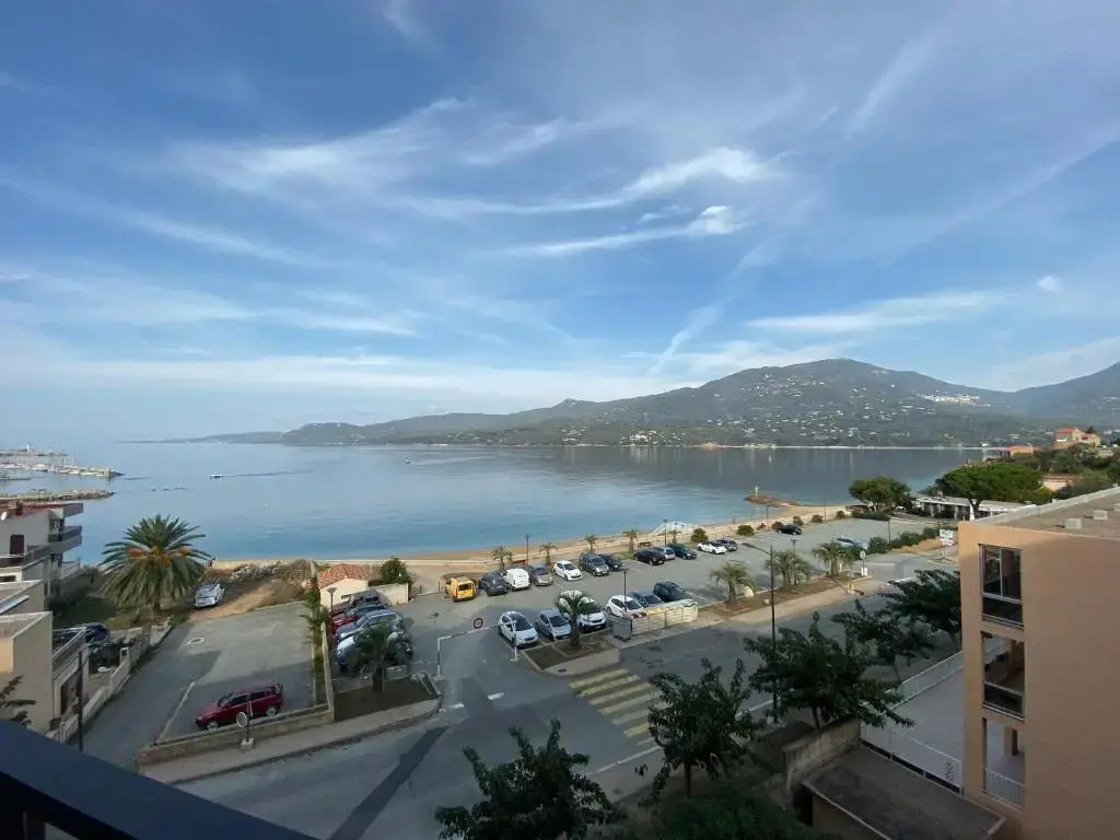 Appartement tout confort pieds dans l'eau
