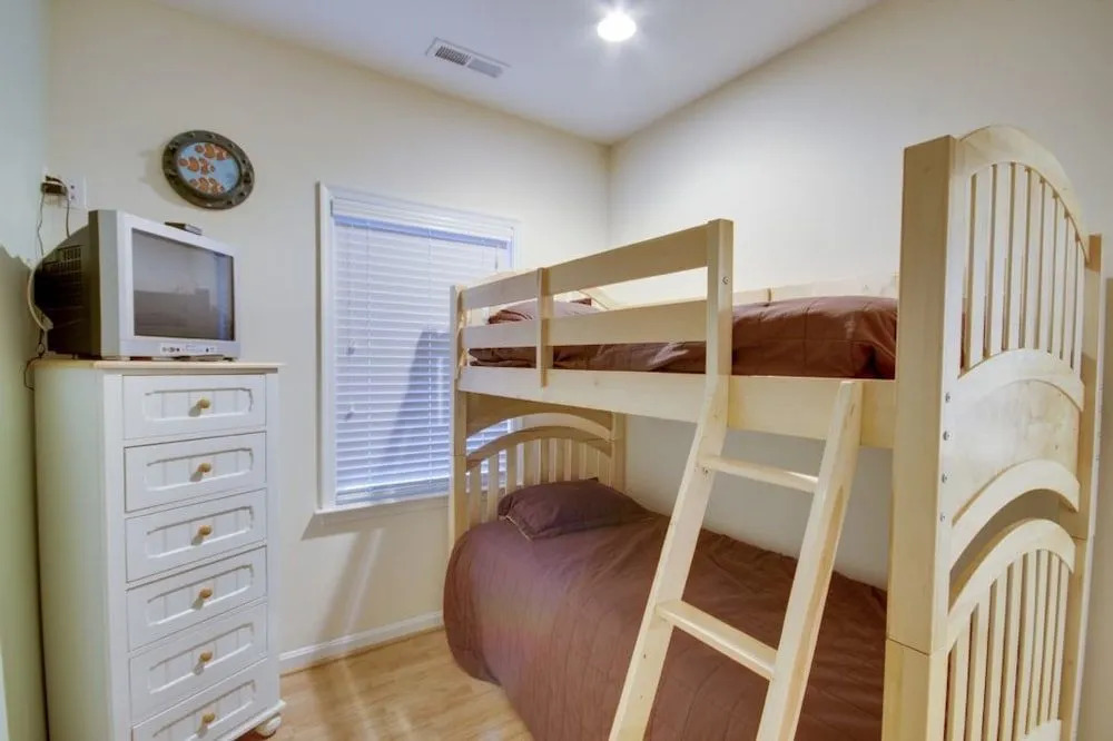 Boards Edge 103 - 4 Br Townhouse
