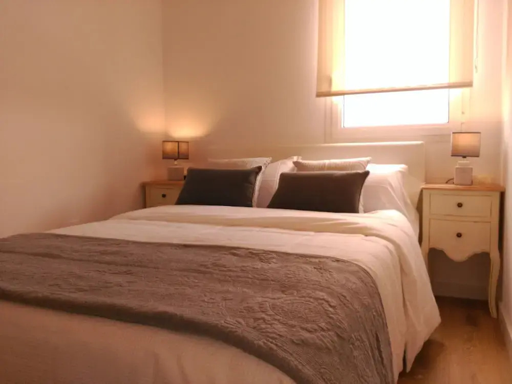 A&A Brothers -Boutique Suites Apartments