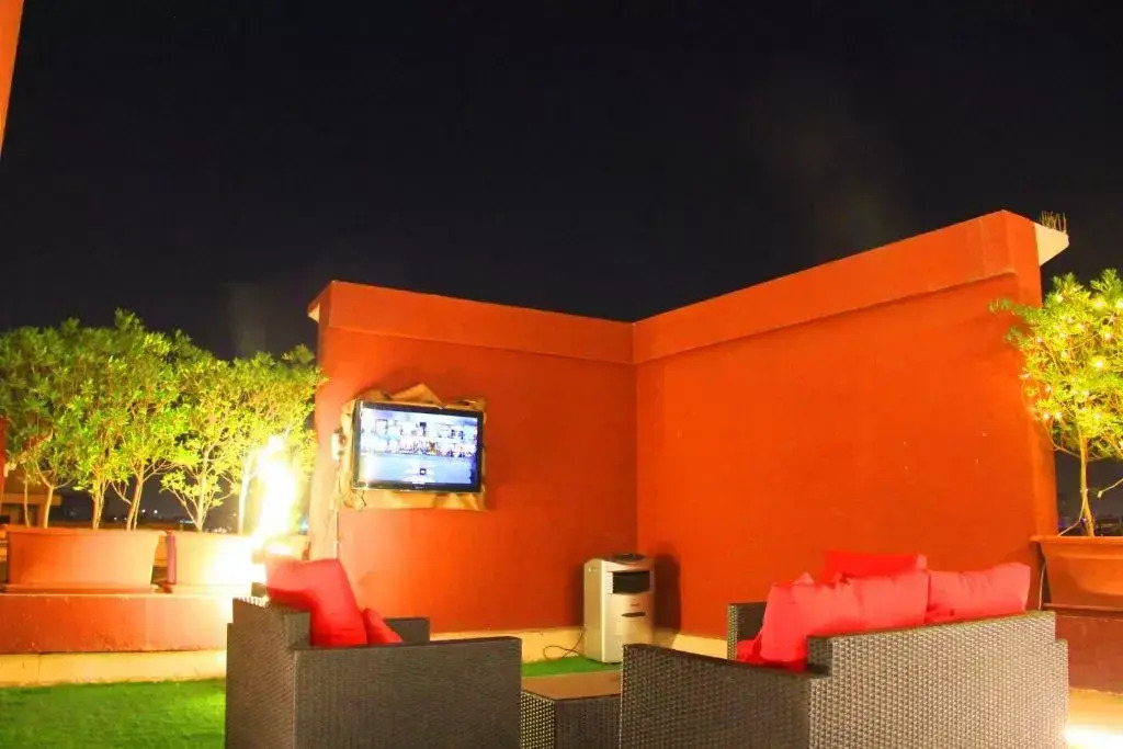 Business Inn Tahlia Hotel