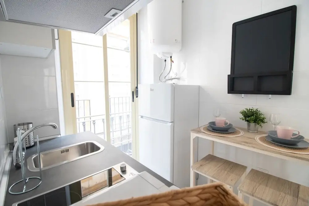 Trendy Two Bedrooms In Ollerias