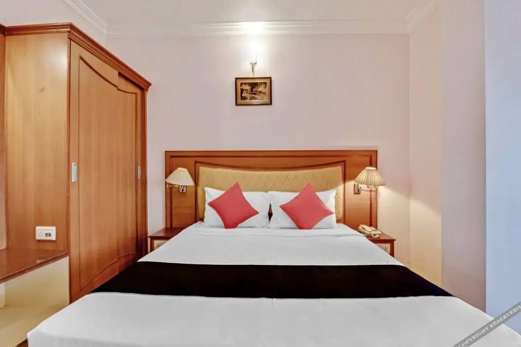 Devi Towers By OYO Rooms