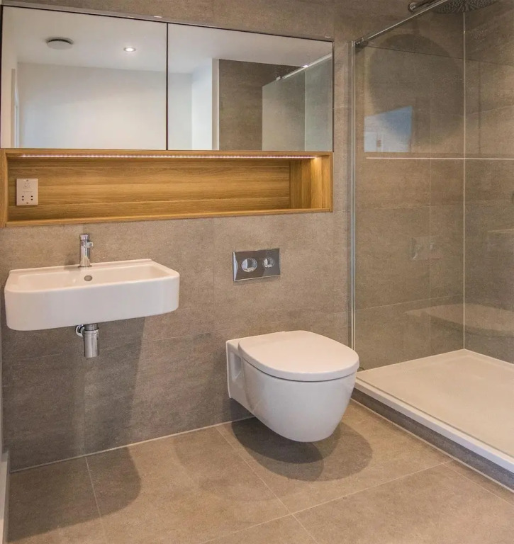 Design 1 Bed With Balcony