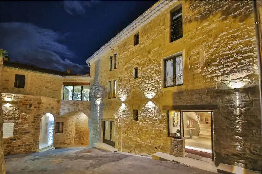 La Maison du Passage - Chambres - Suites premium, Spa, Piscine et Restaurant