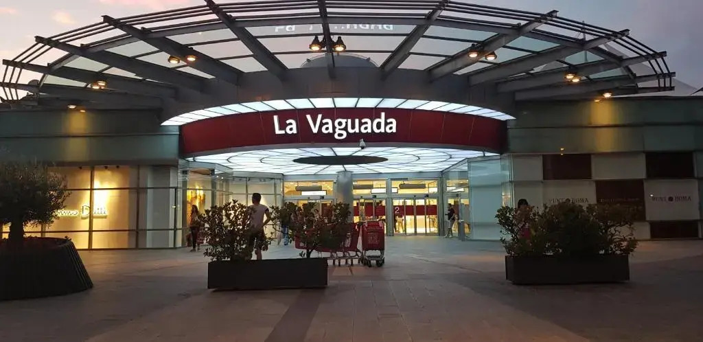 Apartamentos La Vaguada Suites