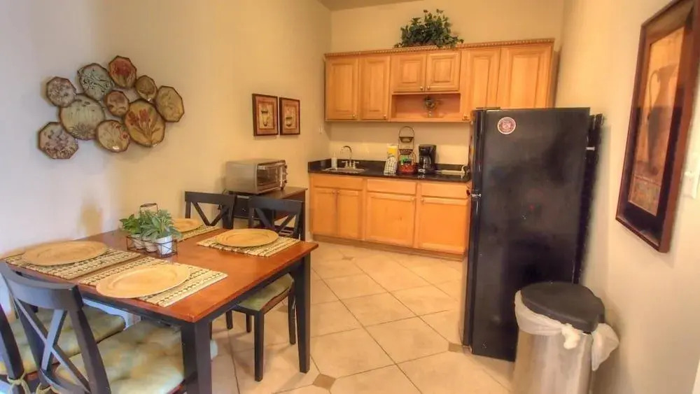Plaza del Sol - 1 Br Condo