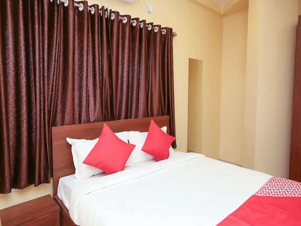 FabHotel Gokul Residency
