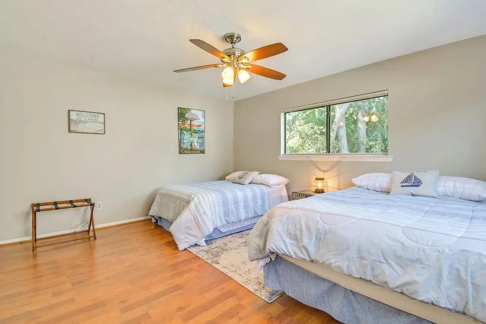 Renovated Lake Conroe Home: Boat Slip & Deck