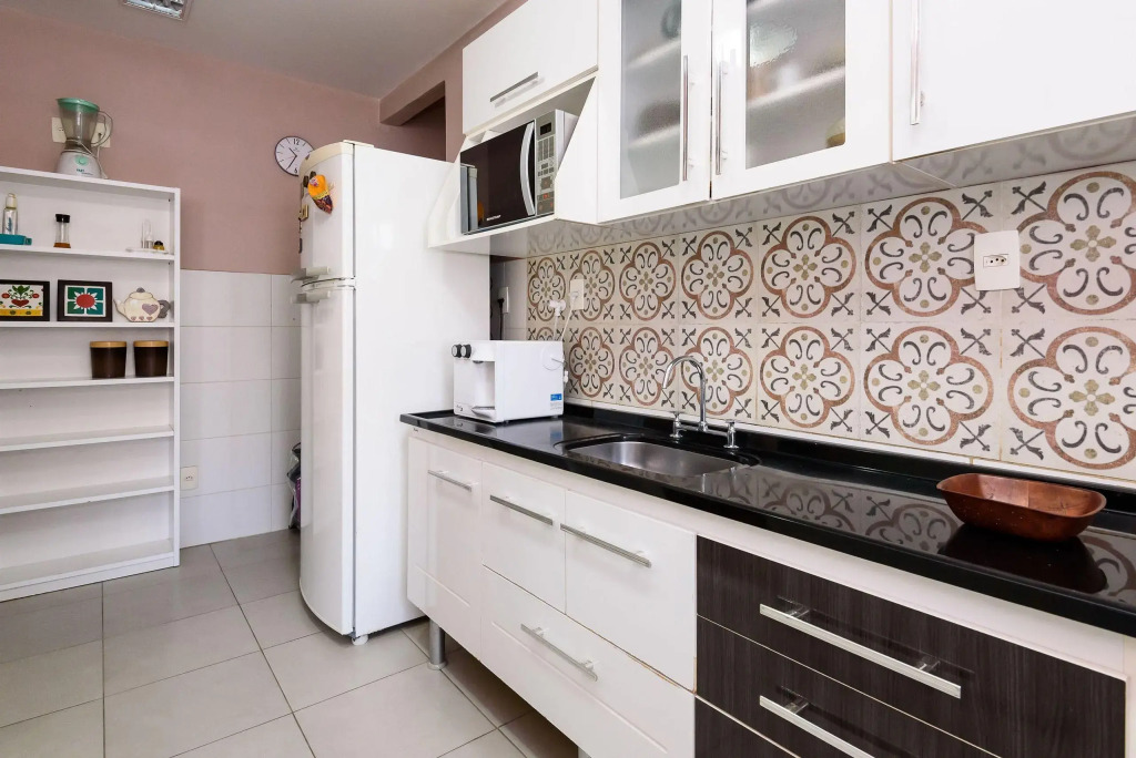 Apartamento Espaçoso A 300 M Da Praia | Hg 71/904