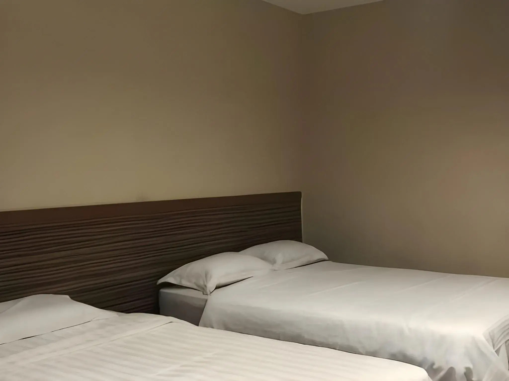 Iskandar Sinsuran Guesthouse