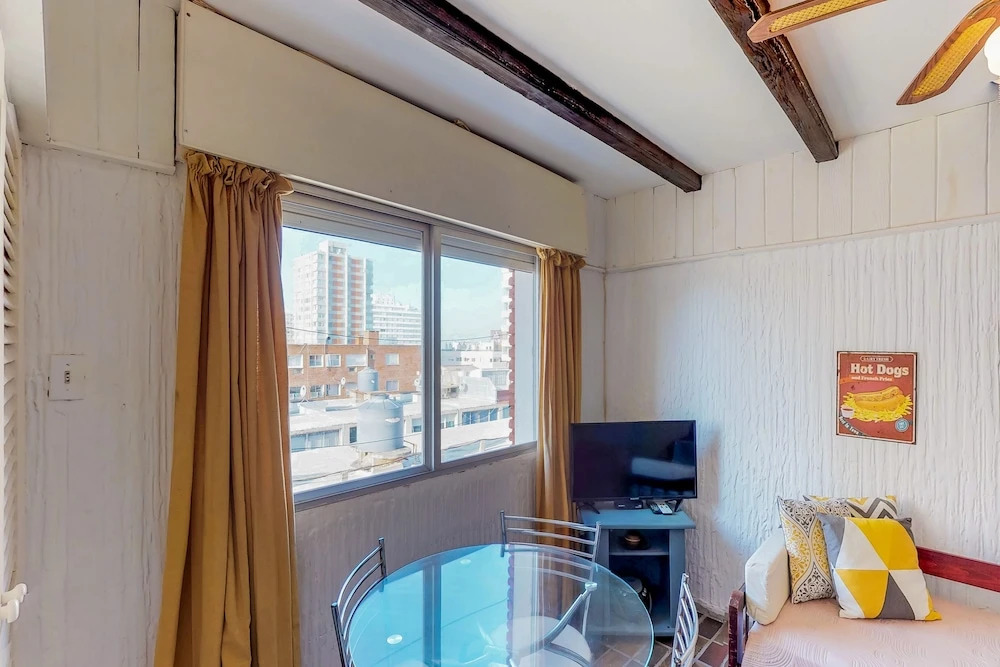 Apartamento Cómodo en Avenida Gorlero - Edificio Isla Lobos