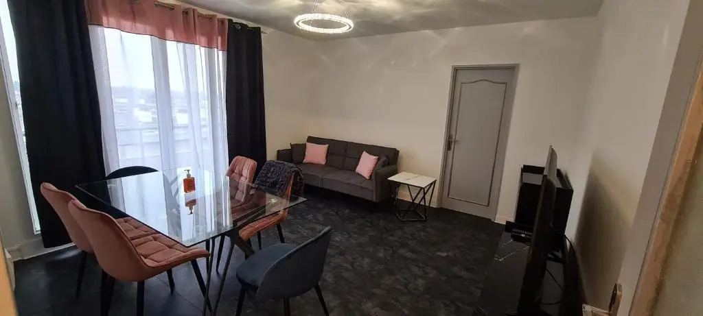 Appartement 65m² Paris - DisneyLand - RER A
