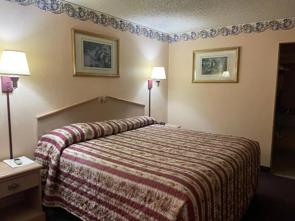 Seminole Inn