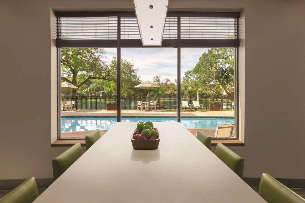 Country Inn & Suites by Radisson, RJ Stadium - Tampa Airport East