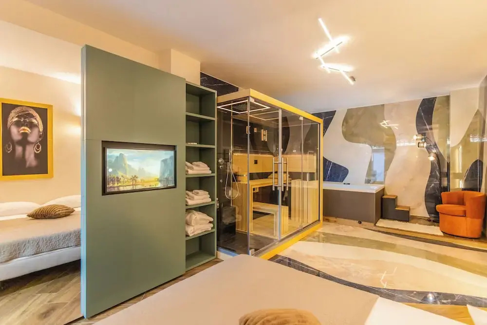 VBM Suite & SPA Apartments