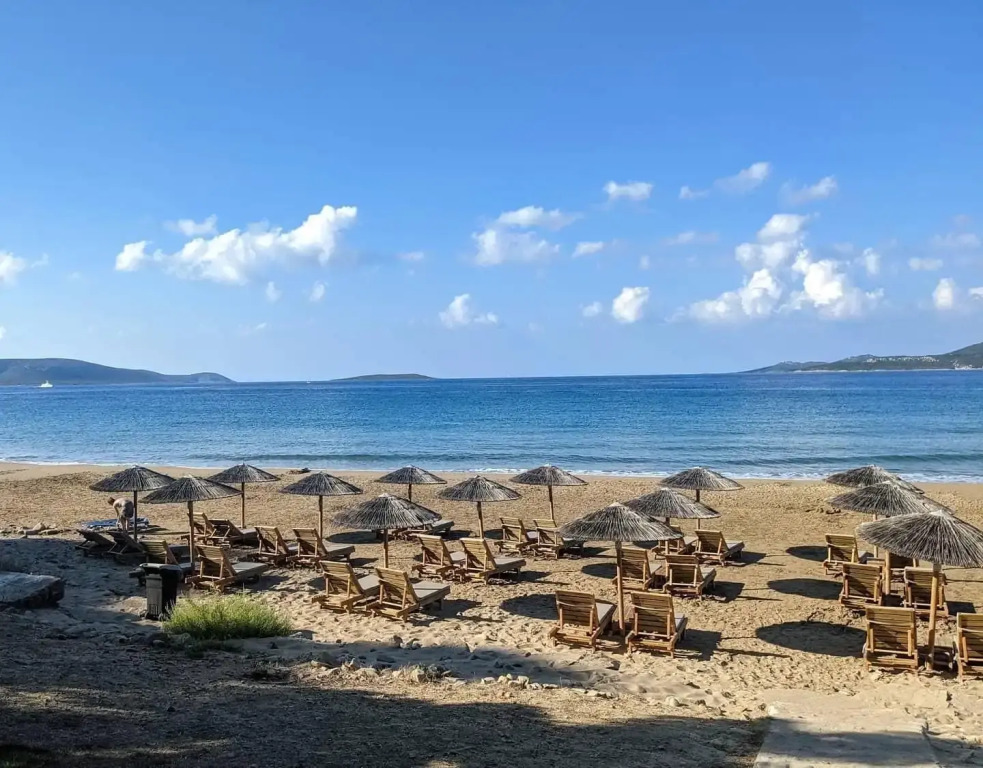 Iridia Resort Villas