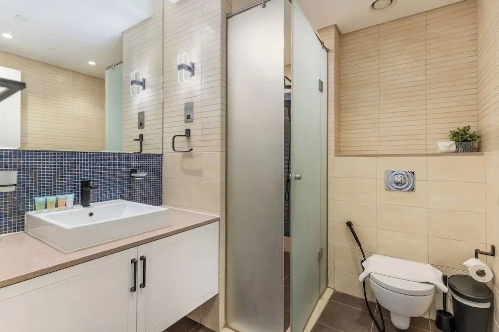 Marina Residences 2 501
