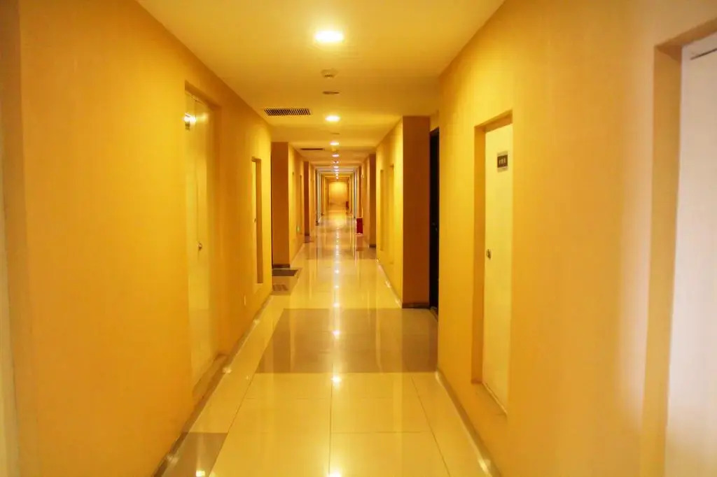 Qianbaihui Apartment Zhongguancun