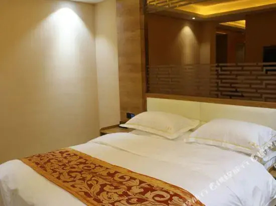 Zhonghai Hotel