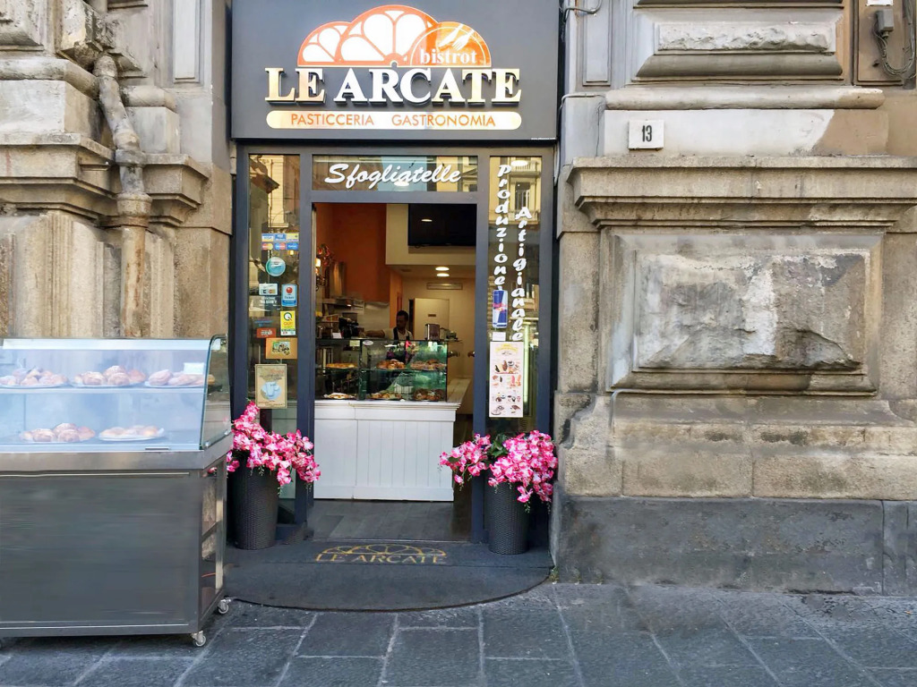 Be Italian Flat Piazza Bovio 22