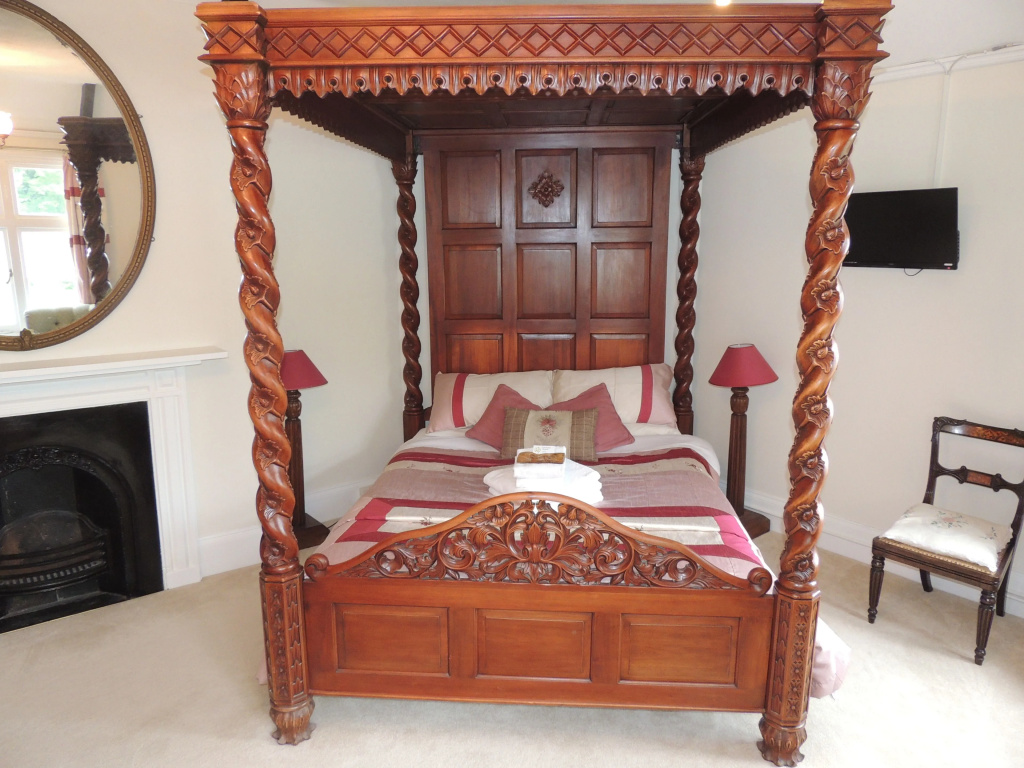 Orchard House Hotel