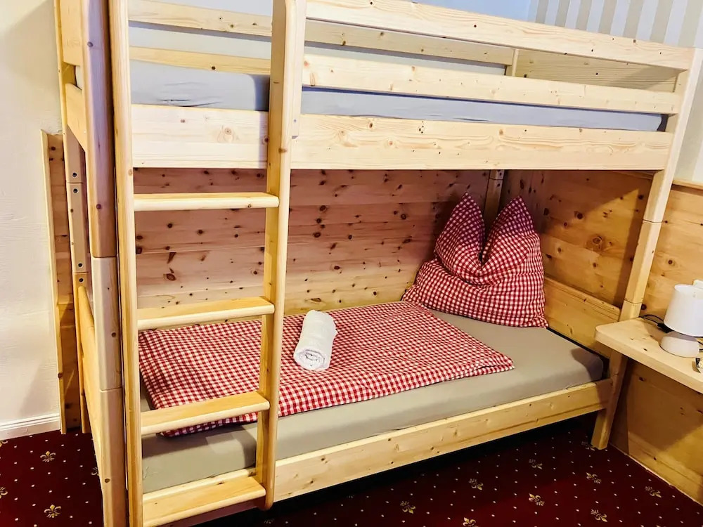 Rösslgut Bed & Breakfast